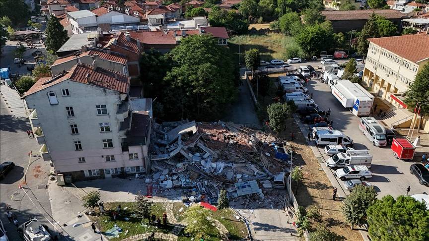 balikesir buyuksehir belediye baskani akin deprem bolgesinde basarili bir sinav verdik 5z9bKVWY