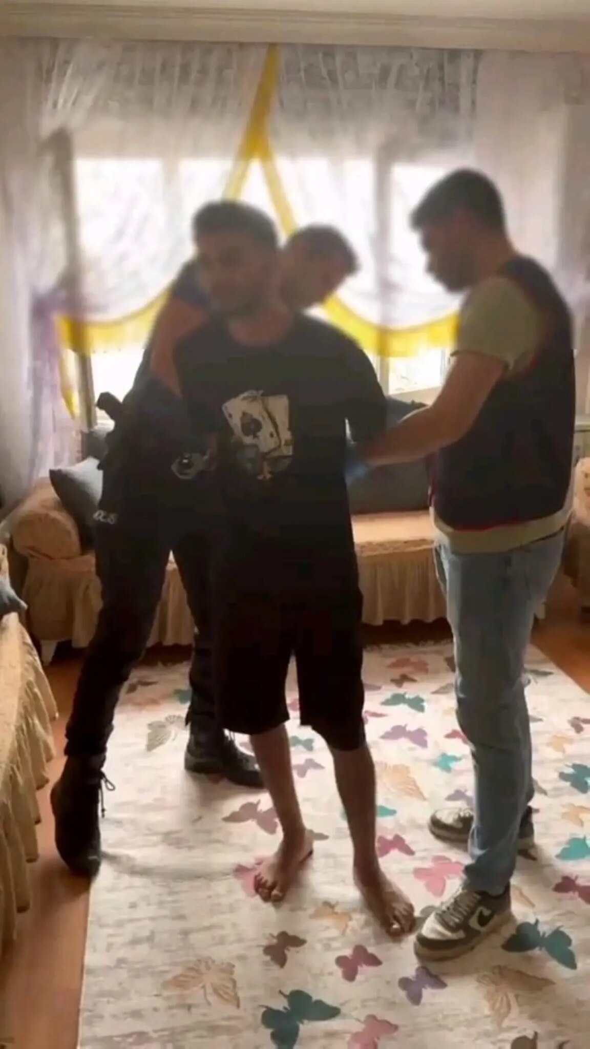 firari hukumlu ipsalada yakalandi BOFhKO4a