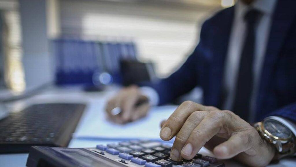 memurlar is birakmaya hazirlaniyor x4geaf8F