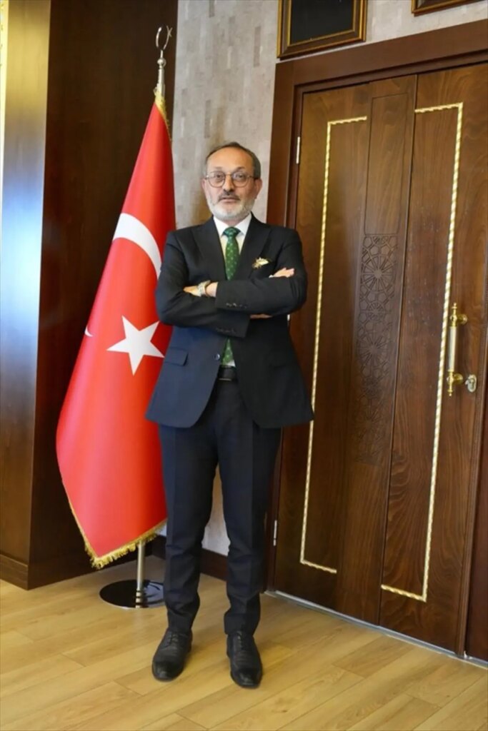 bingol universitesi rektoru dunyanin en etkili bilim insanlari listesinde yPnZwbqX