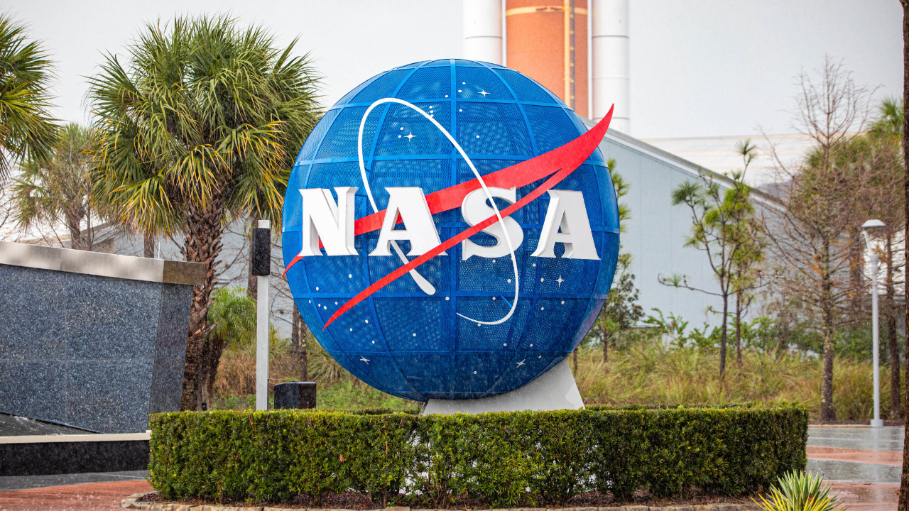 nasadan heyecanlandiran davet sizin de adiniz aya gidebilir mqNCqYnO