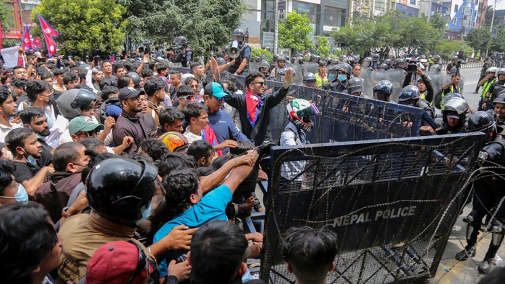 nepalde protestolar olenlerin sayisi 72ye ulasti Rg5LUlOK