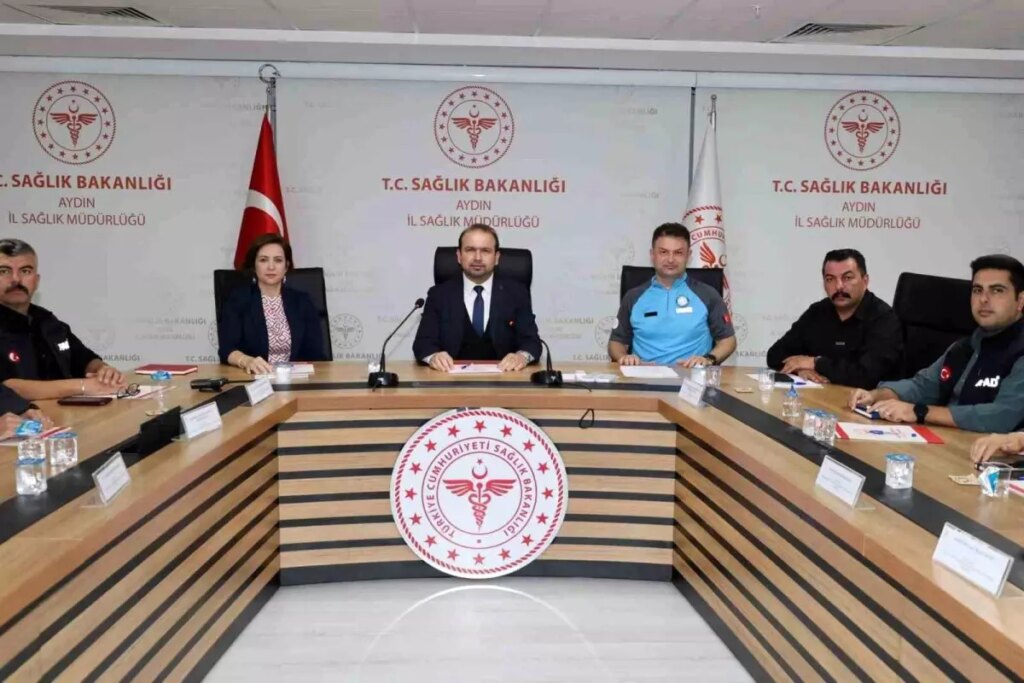 aydinda afetlere hazirlik toplantisi gerceklestirildi ygC7Oz2s