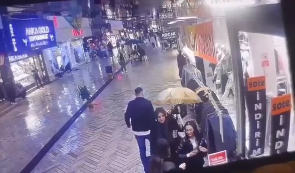 etegini tutan kadin gozaltinda Sl2eIv9U