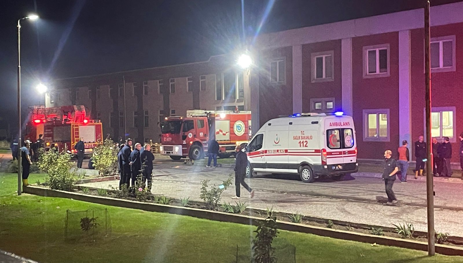 fabrikada baca yangini iki kisi hastaneye kaldirildi Teqtf9SO.jpg