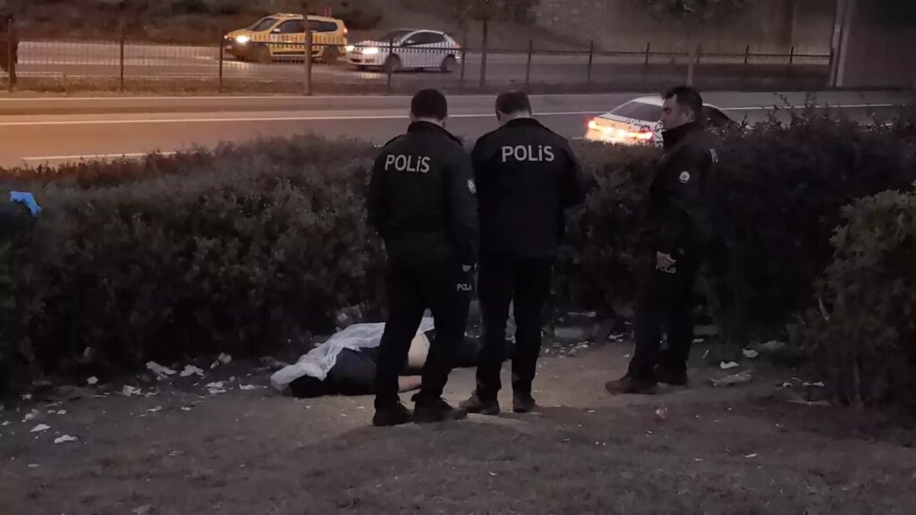 İnegöl’de Yeşil Alanda Ceset Bulundu