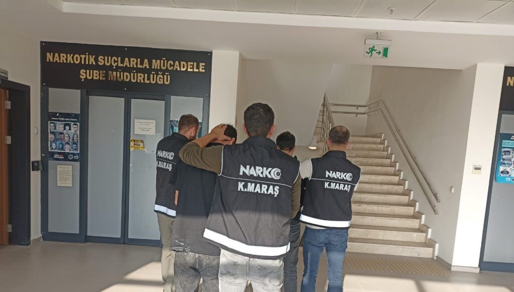 kahramanmarasta uyusturucu operasyonu 3 tutuklama HR751iFJ