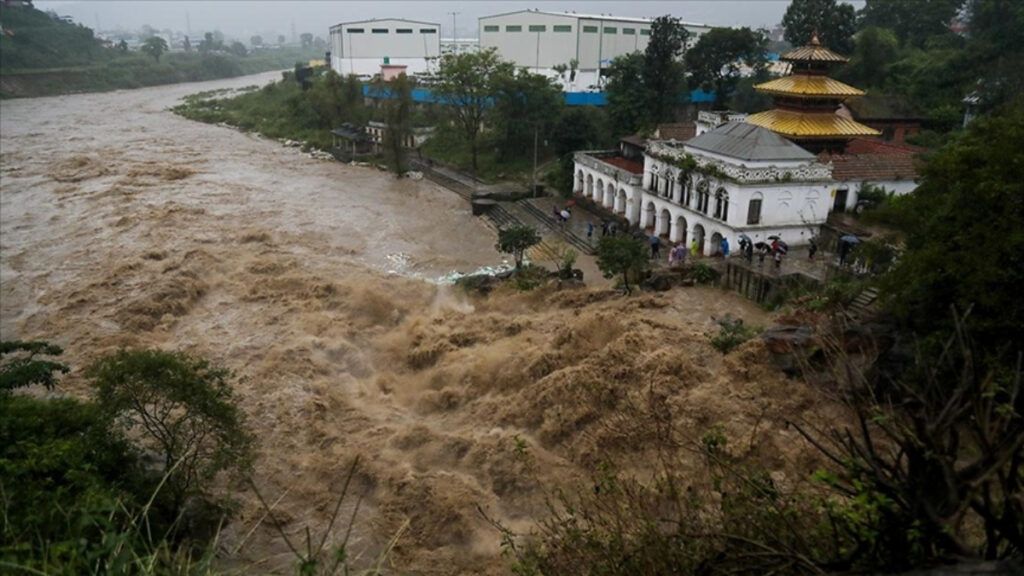 nepaldeki siddetli yagislarin bilancosu 22 olu 12 kayip l4bQaawj