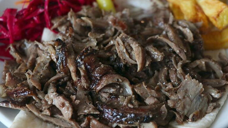 yer-adana-5-doner-yiyip-hesap-odemeden-gittiler-iXGezCSi